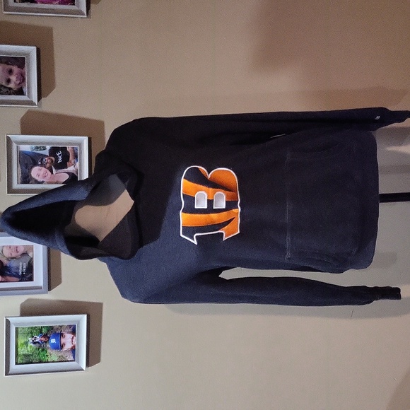 Victoria's Secret PINK Bengals Hoodie - Picture 1 of 8